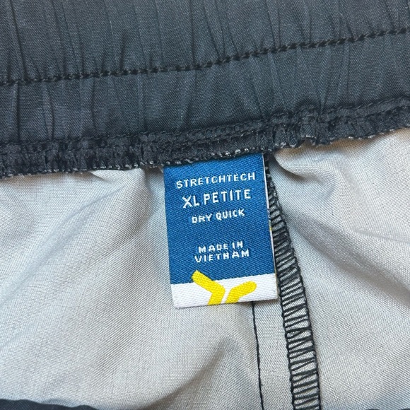 Mid-Rise StretchTech Joggers - Picture 3 of 5